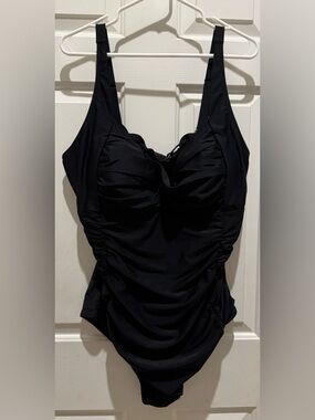 Aqua Eve One Piece Bathing Suit Size 20W